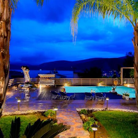 Villa Maira Luxurious With Private Swimming Pool Kórfos Eksteriør billede