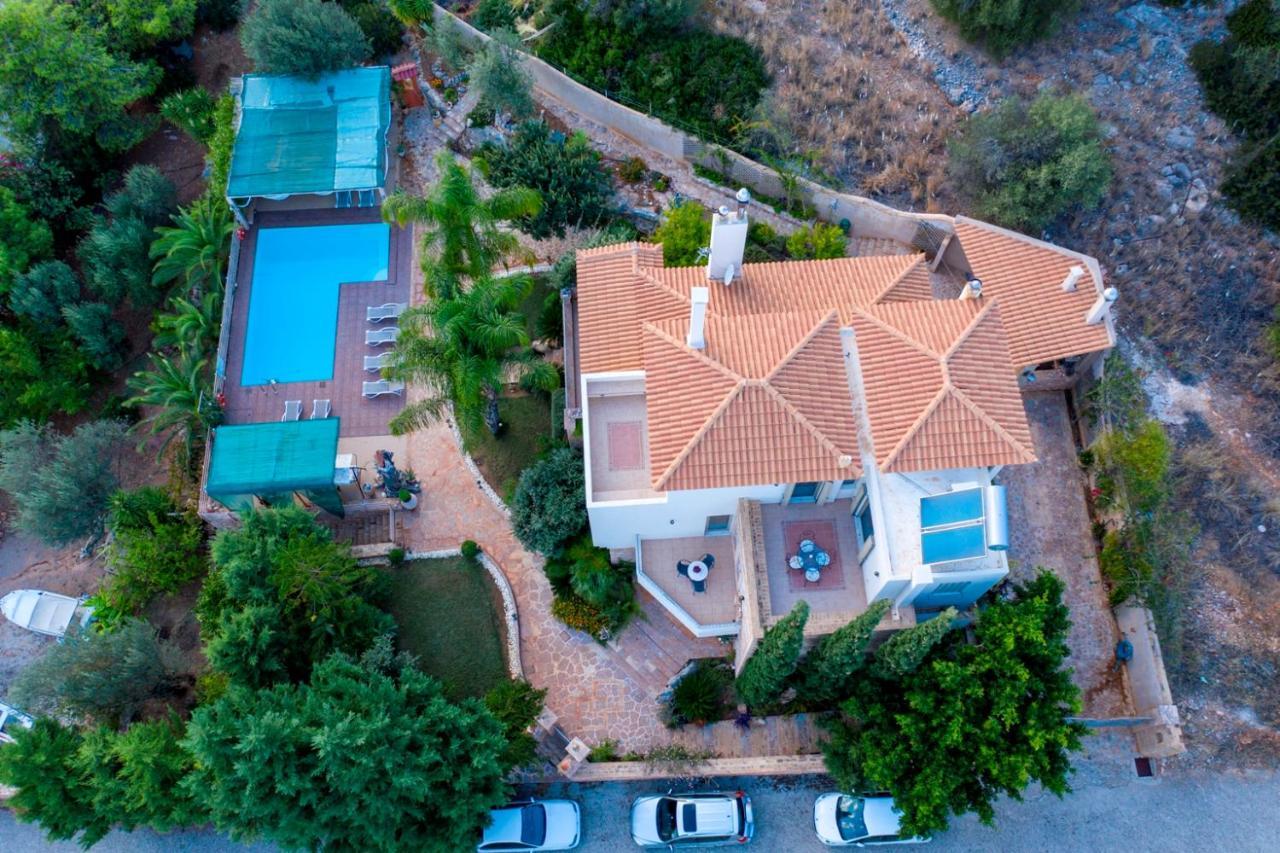 Villa Maira Luxurious With Private Swimming Pool Kórfos Eksteriør billede