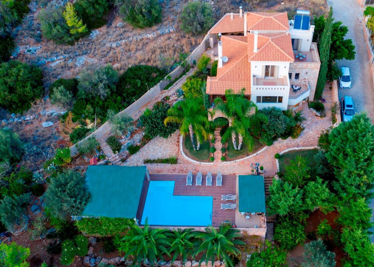 Villa Maira Luxurious With Private Swimming Pool Kórfos Eksteriør billede
