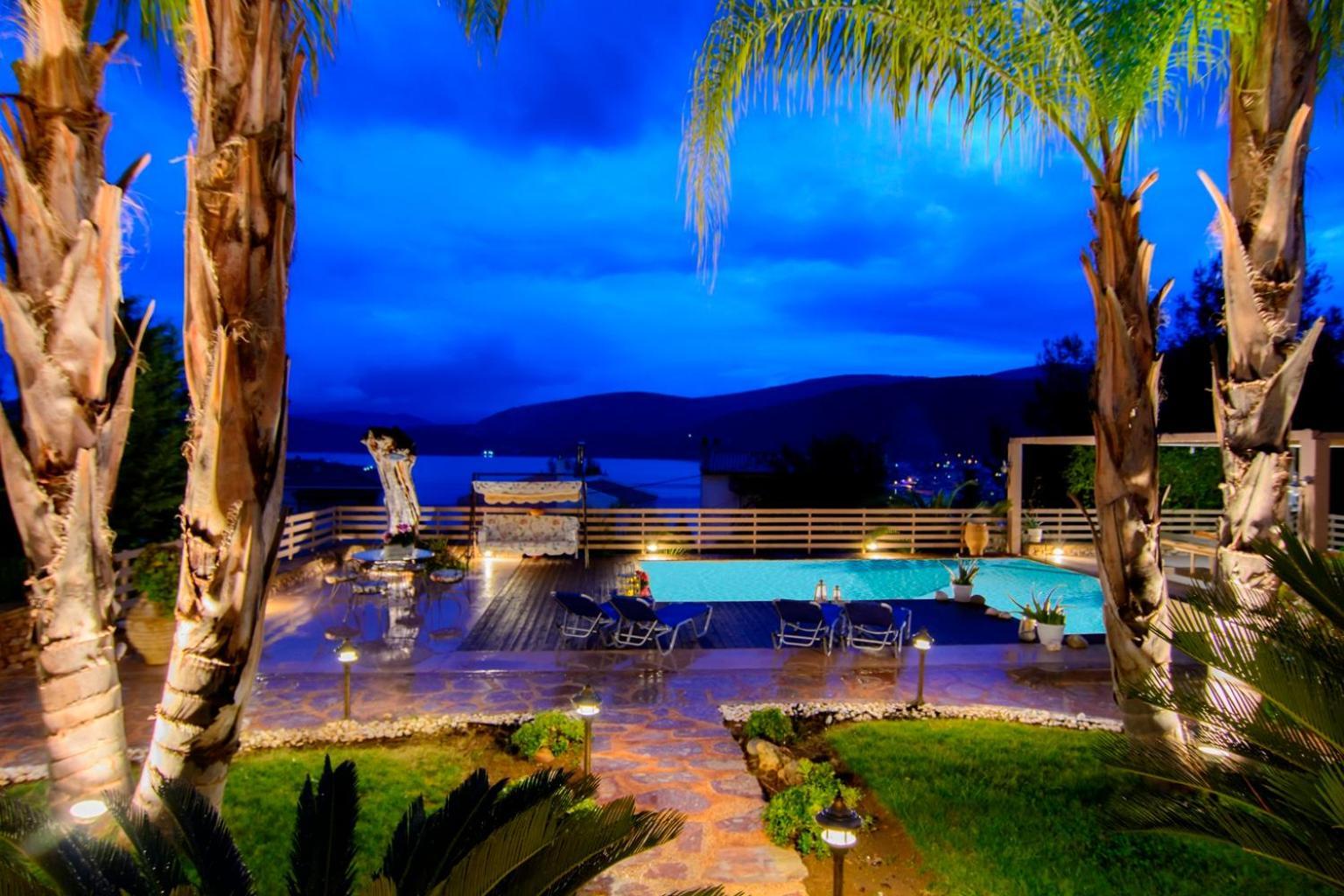 Villa Maira Luxurious With Private Swimming Pool Kórfos Eksteriør billede