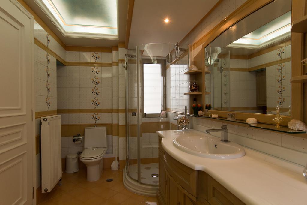 Villa Maira Luxurious With Private Swimming Pool Kórfos Eksteriør billede